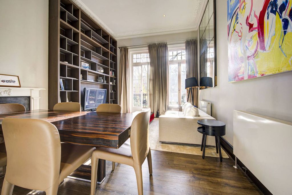 Property photo 2 of 14