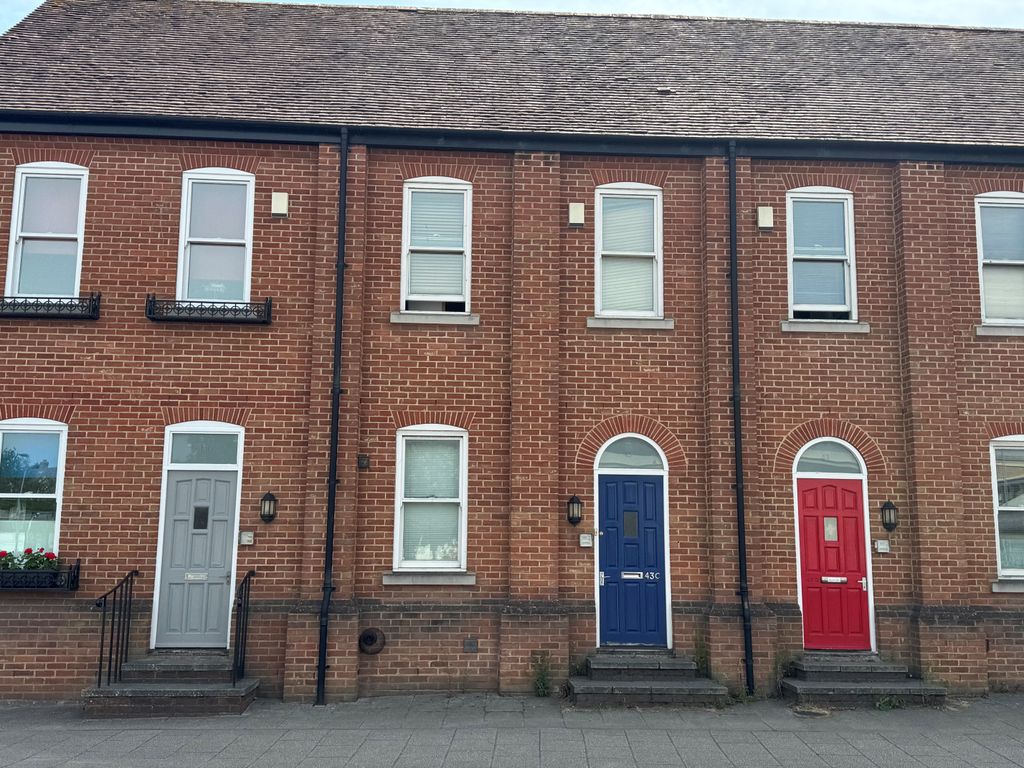 Property photo 1 of 1