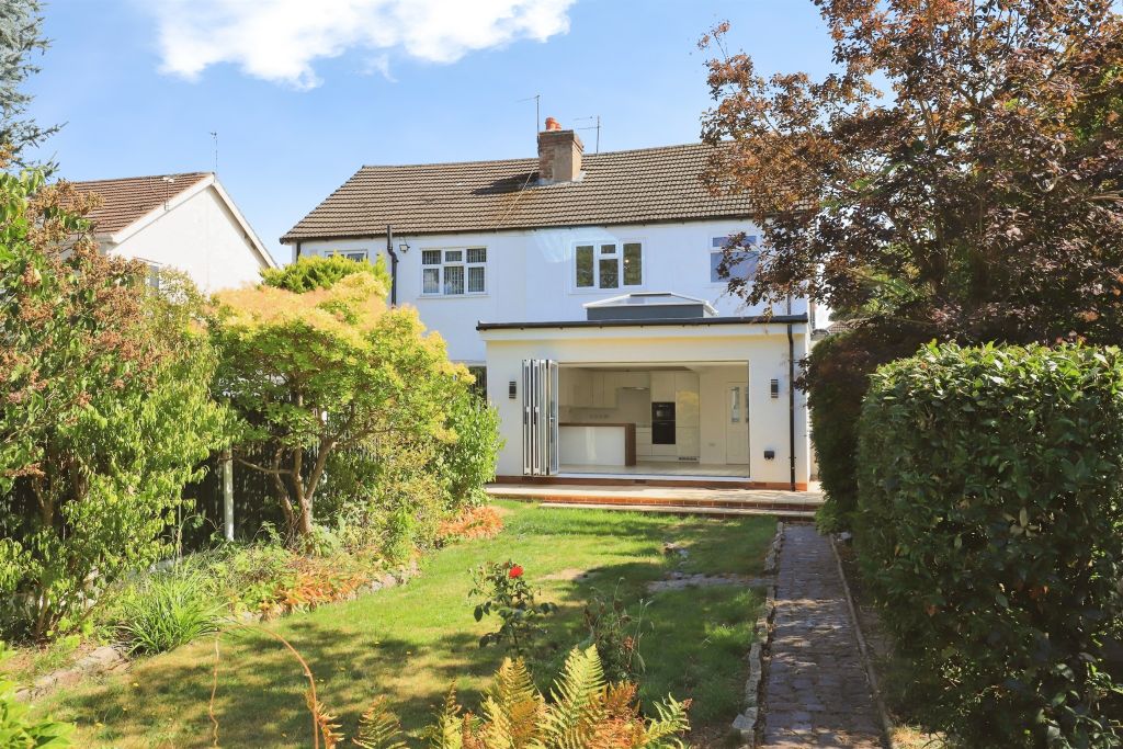 Property photo 2 of 18