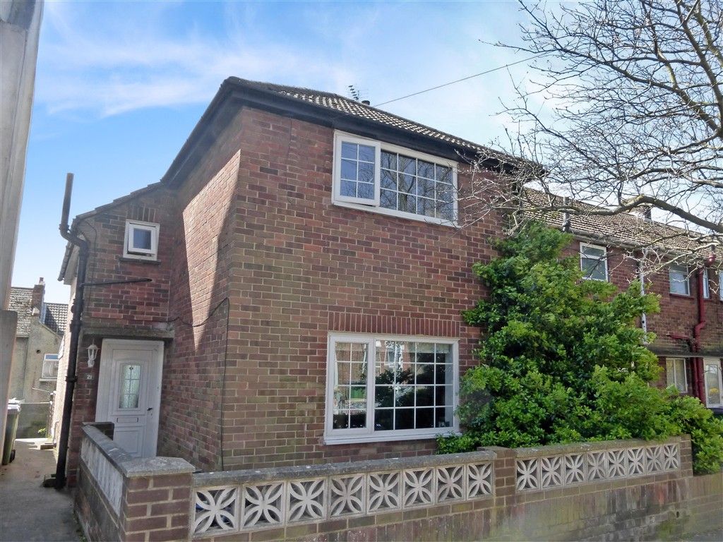 Property photo 3 of 17 External