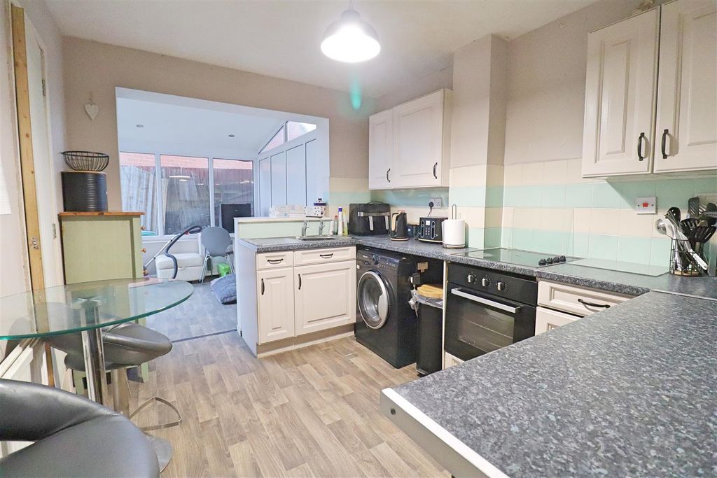 Property photo 3 of 12 Img_2115.Jpg