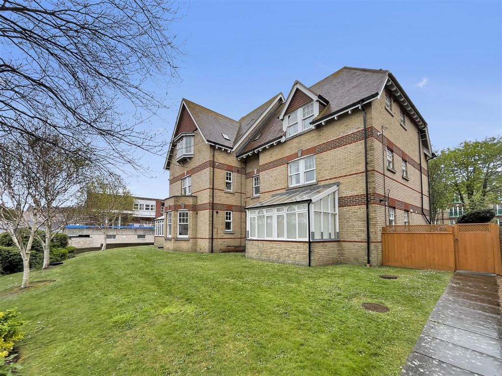 Property photo 2 of 21 Img_2416.Jpeg