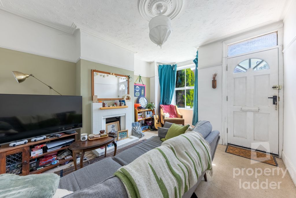 Property photo 3 of 14 Pl-2