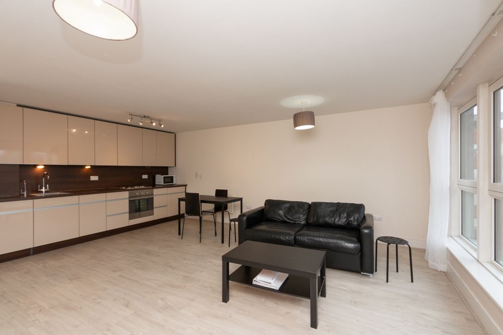 Property photo 2 of 18 Gallery