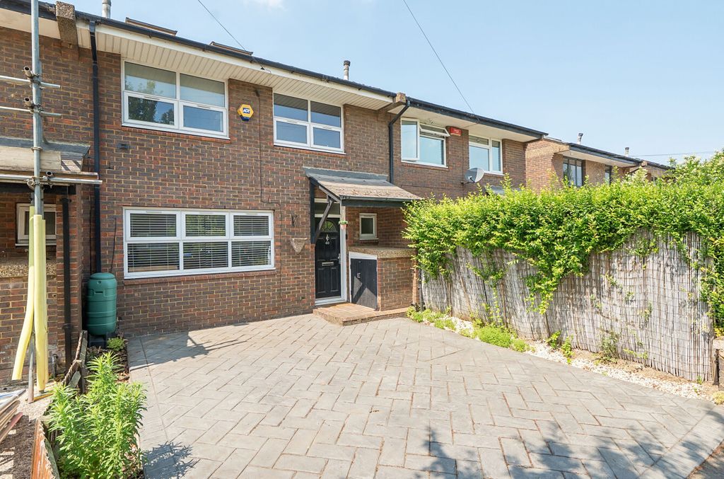 Property photo 1 of 21 1310950-3-685401d...