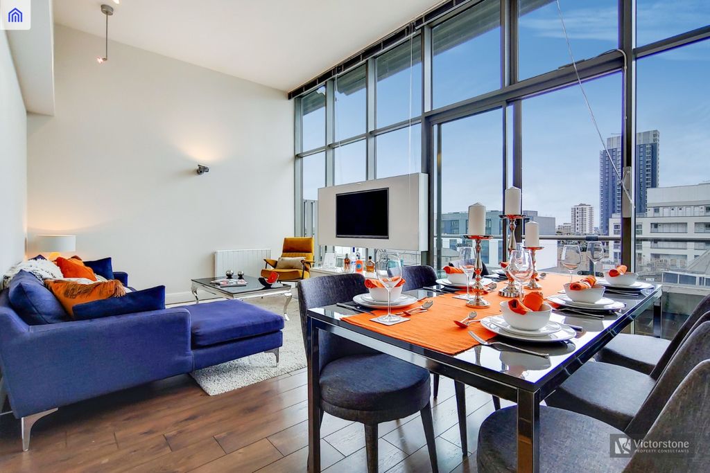 Property photo 1 of 14 1924262