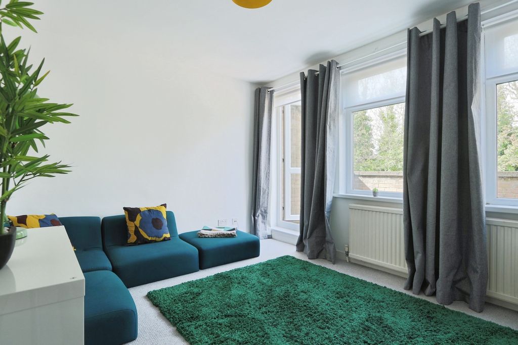 Property photo 1 of 8 4127124