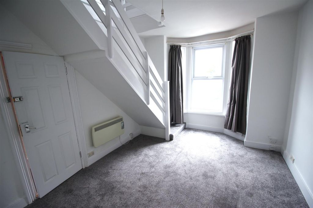 Property photo 2 of 5 Img_2174.Jpg