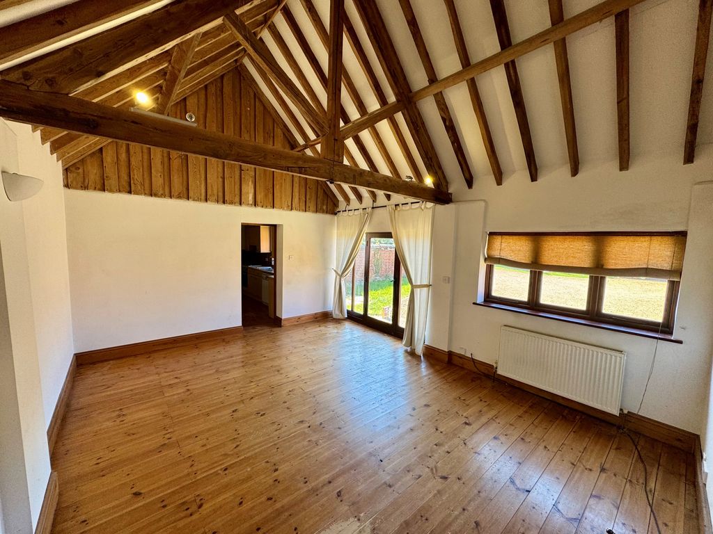 Property photo 3 of 9 Image