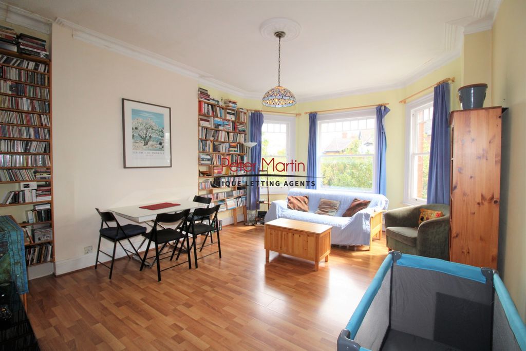 Property photo 1 of 7 Photo 7