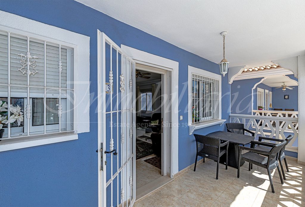 Property photo 3 of 37