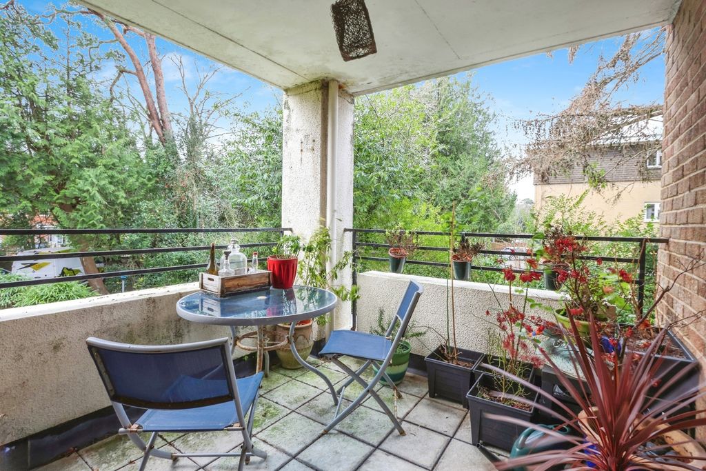 Property photo 2 of 20 Pbox-Img.Jpg