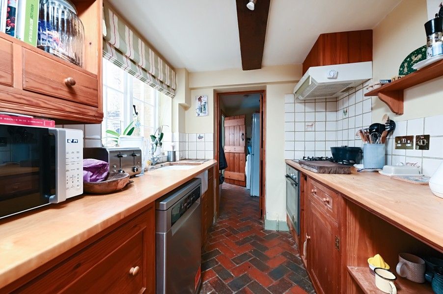 Property photo 3 of 10