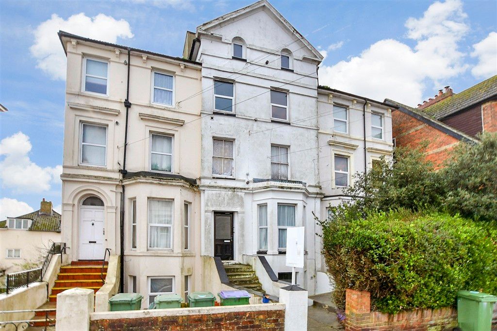 Property photo 2 of 7 External Web