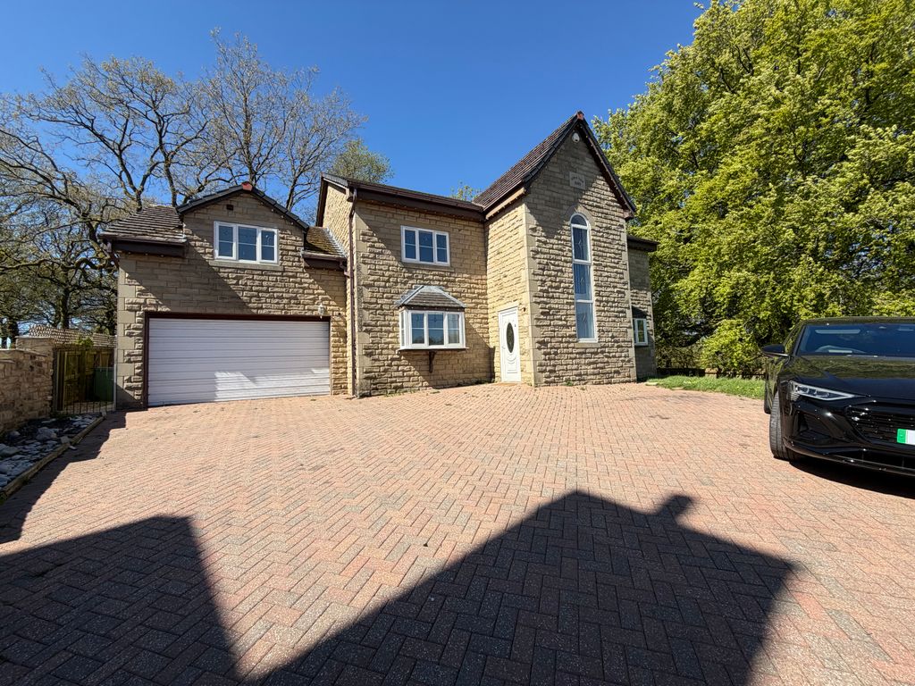 Property photo 1 of 45