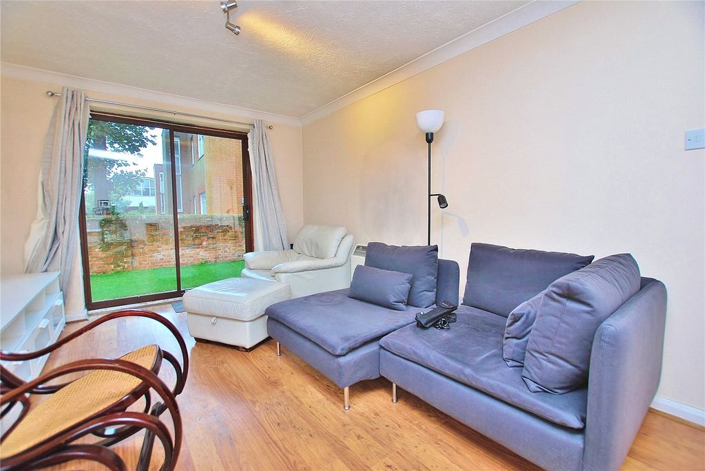 Property photo 2 of 8 Picture No. 08