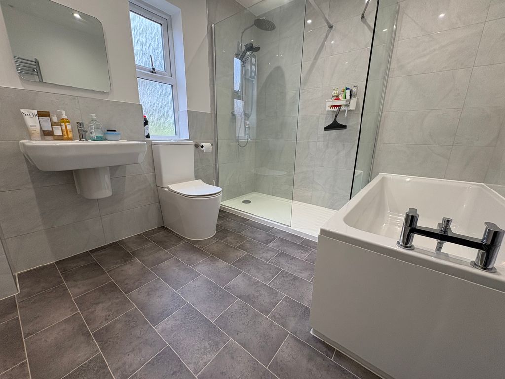 Property photo 2 of 20 Img_1122