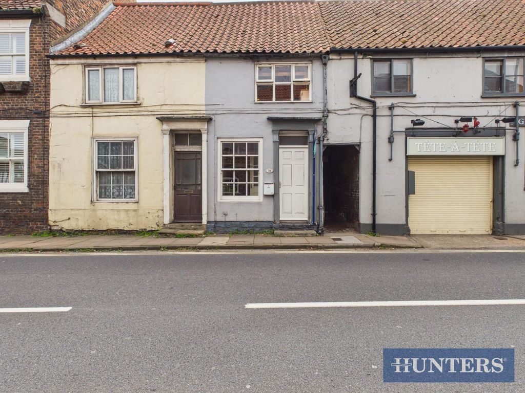Property photo 1 of 17 Cam05655G0-Pr0207-Still020.Jpg