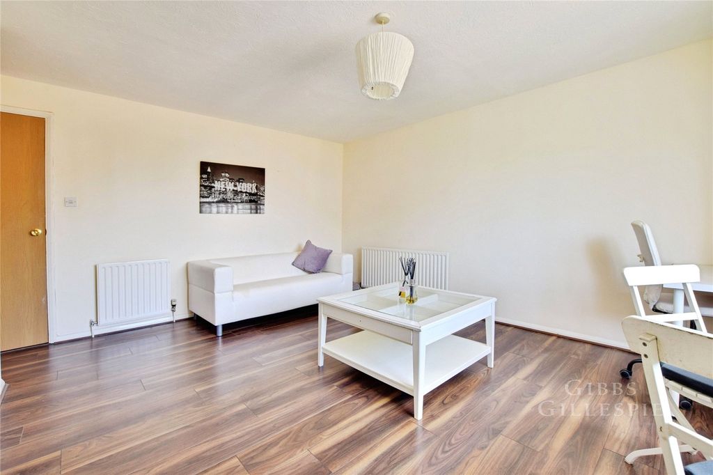 Property photo 2 of 7 Picture No. 03