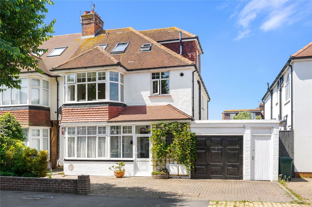 Property photo 1 of 16 Picture No. 44