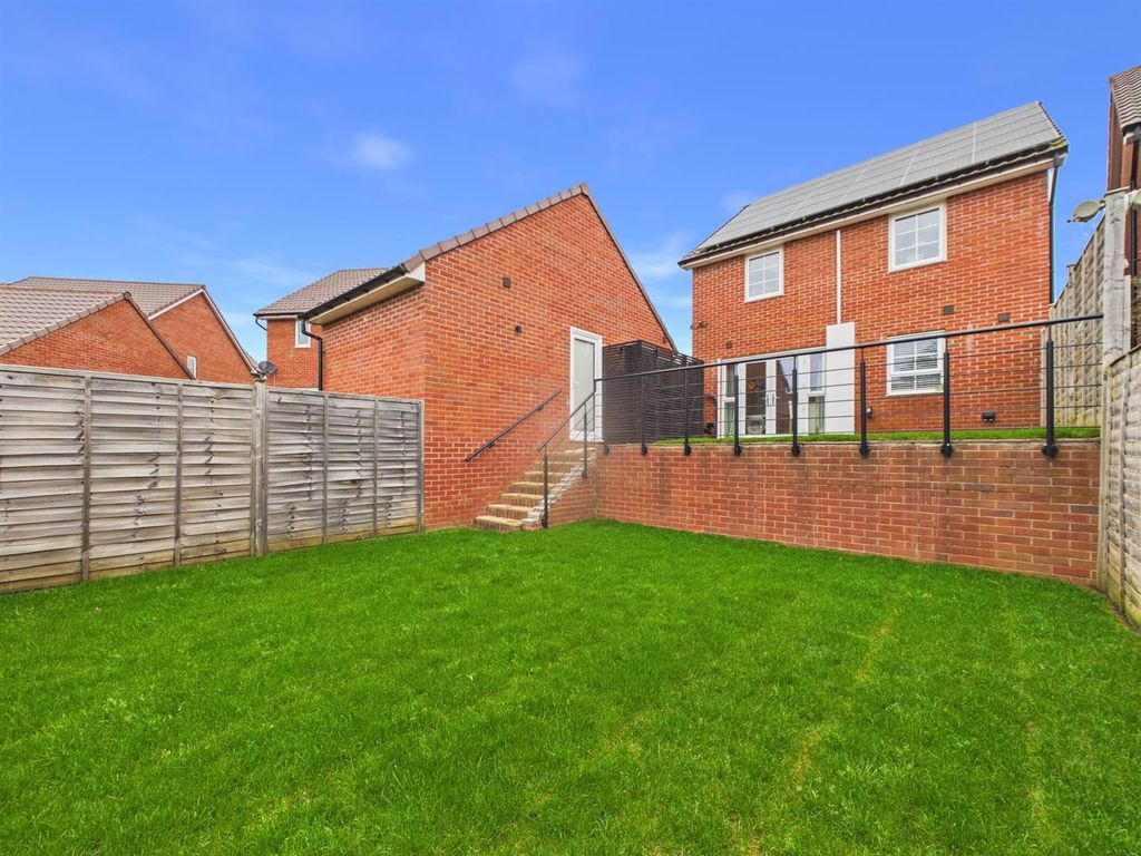 Property photo 2 of 17 Rear Aspect