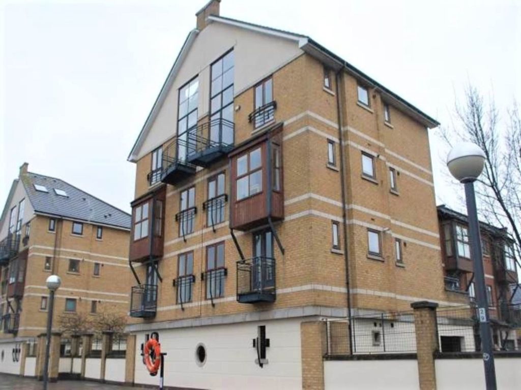 Property photo 3 of 10