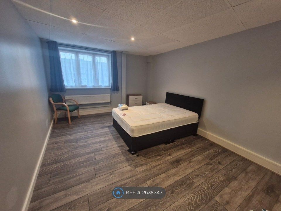 Property photo 3 of 31 Room 8 Double