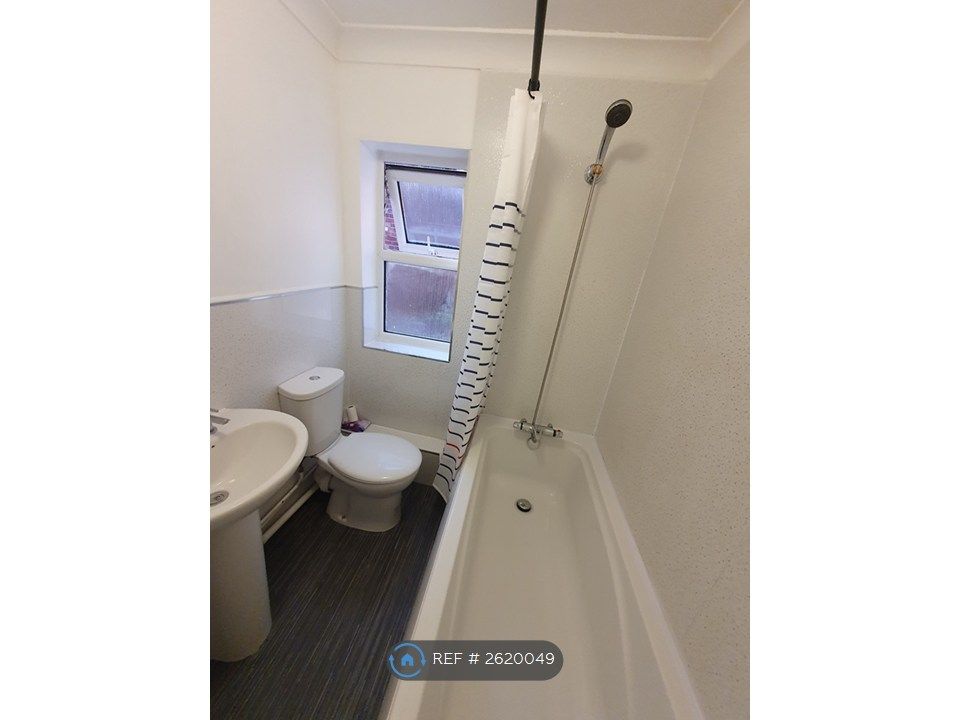 Property photo 3 of 29