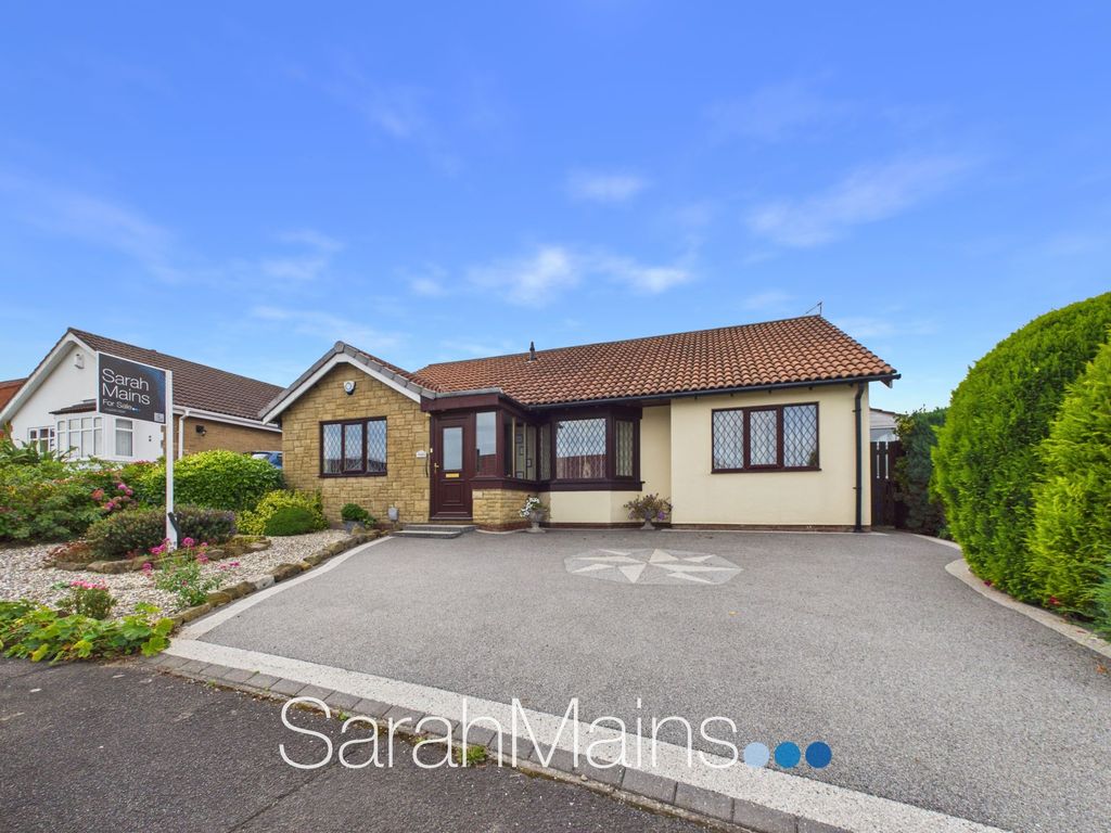 Property photo 1 of 13 External
