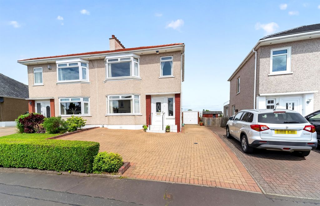 Property photo 1 of 18