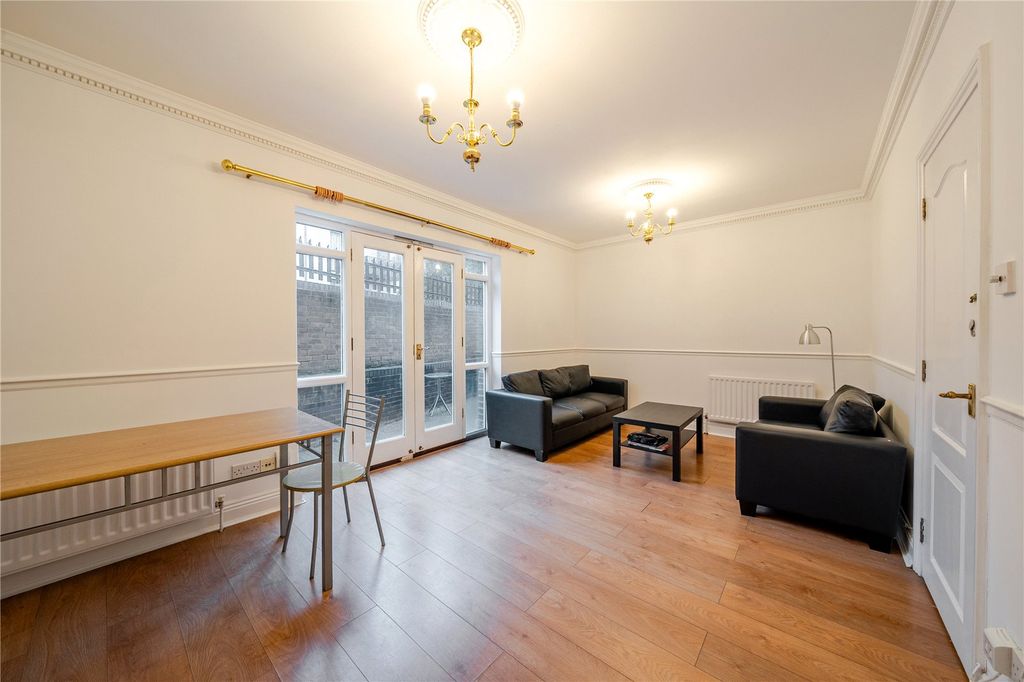 Property photo 2 of 25 Reception Room