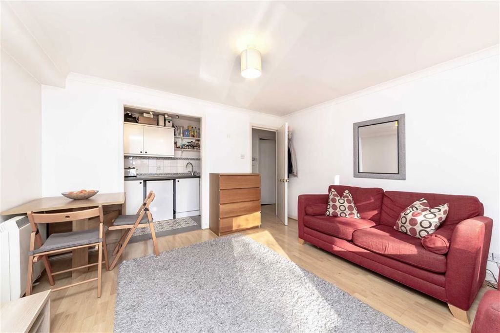 Property photo 3 of 5