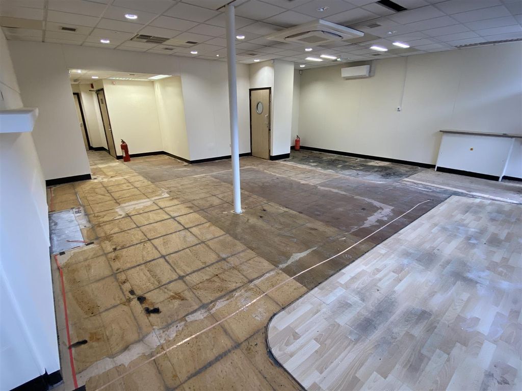 Property photo 3 of 7 Img_4895.Jpg