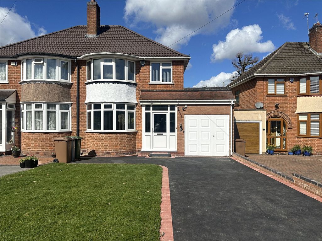 Property photo 1 of 18 Picture No. 01