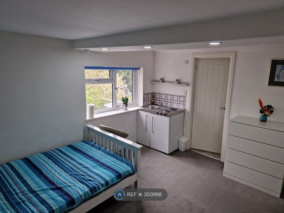 Property photo 3 of 11 Bedroom