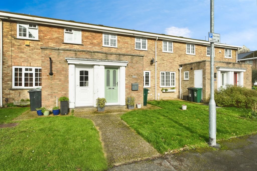 Property photo 1 of 18