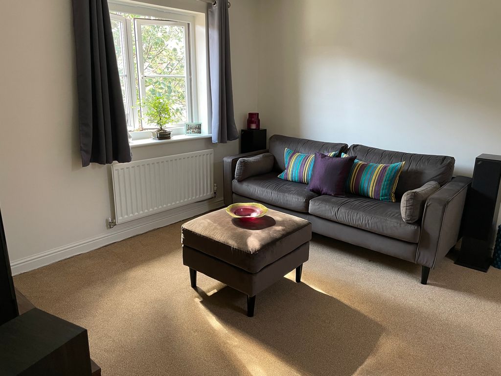 Property photo 1 of 7 Lounge