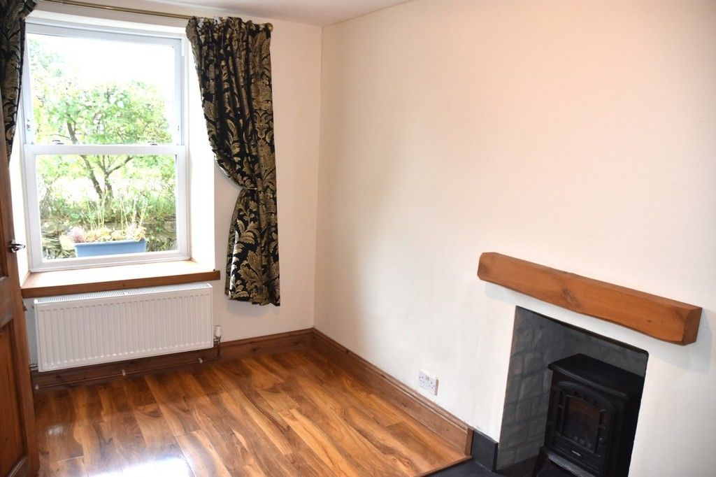 Property photo 3 of 25