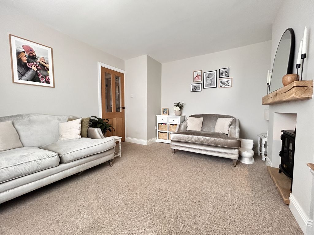 Property photo 2 of 31 Img_7008