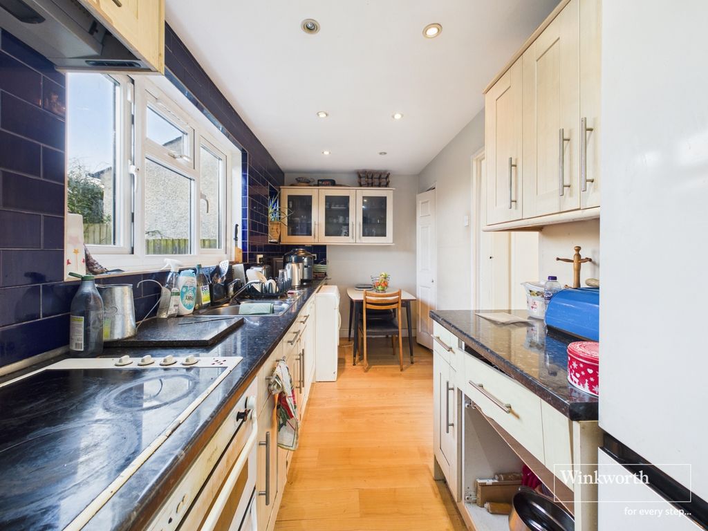 Property photo 3 of 8 Photograph