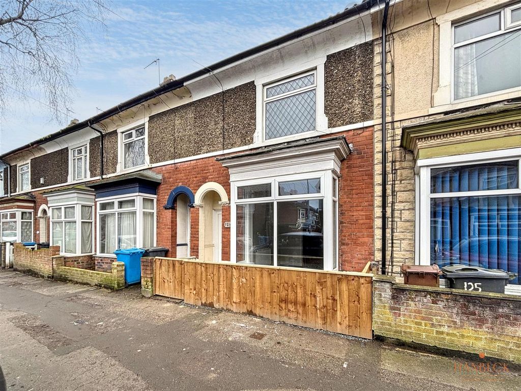 Property photo 1 of 17 Img_2395.Jpg