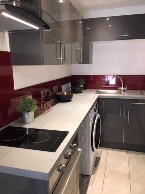 Property photo 2 of 12