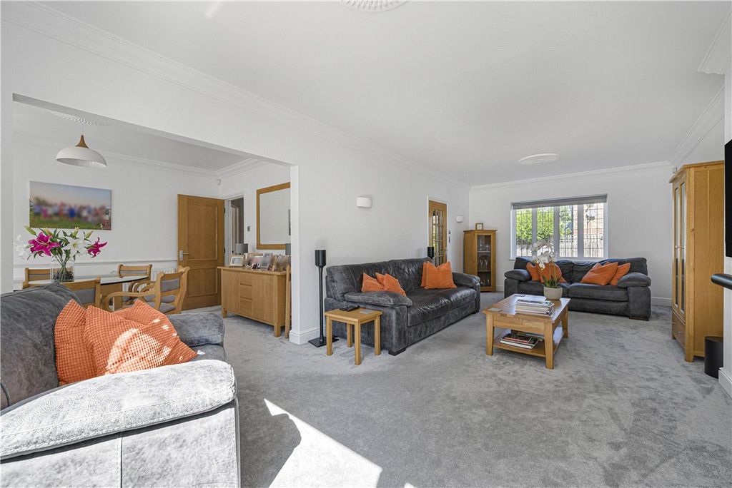 Property photo 3 of 64 Picture No. 58