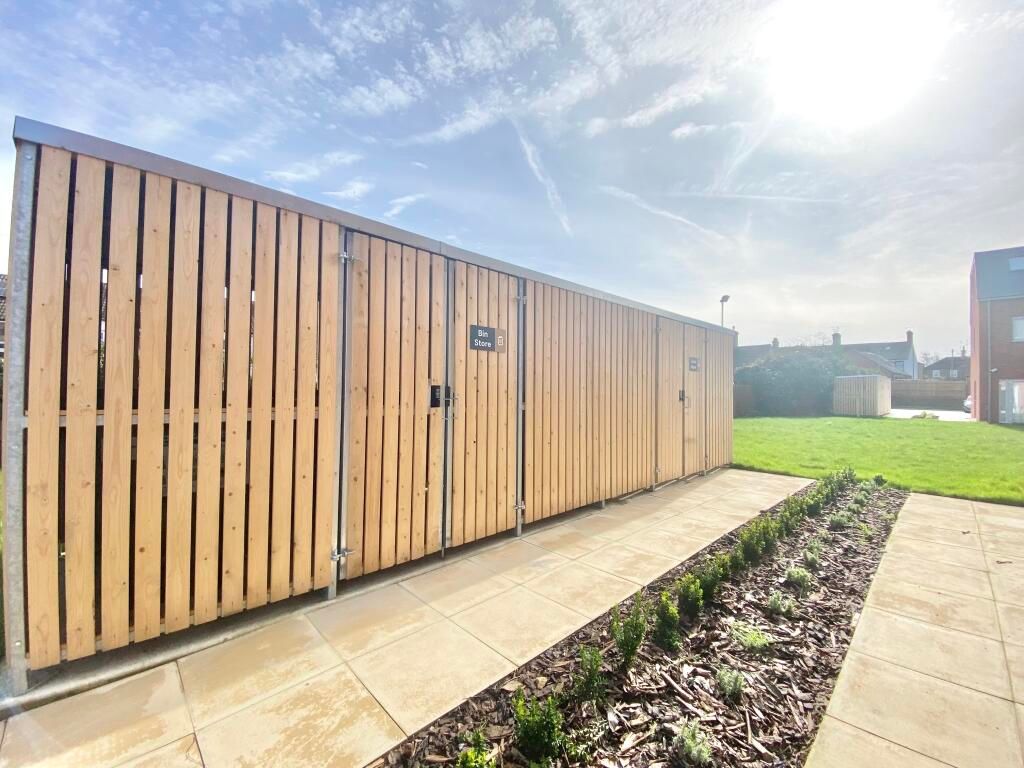 Additional image 15 of 2 bed flat to rent223 Guild House, Oundle Road, Peterborough PE2