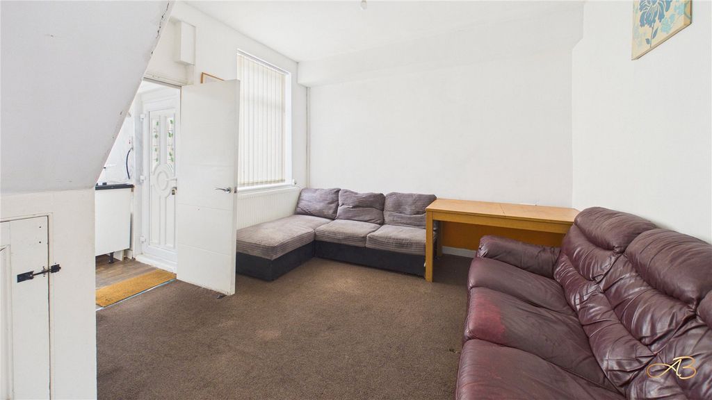 Property photo 2 of 10 Picture No. 11