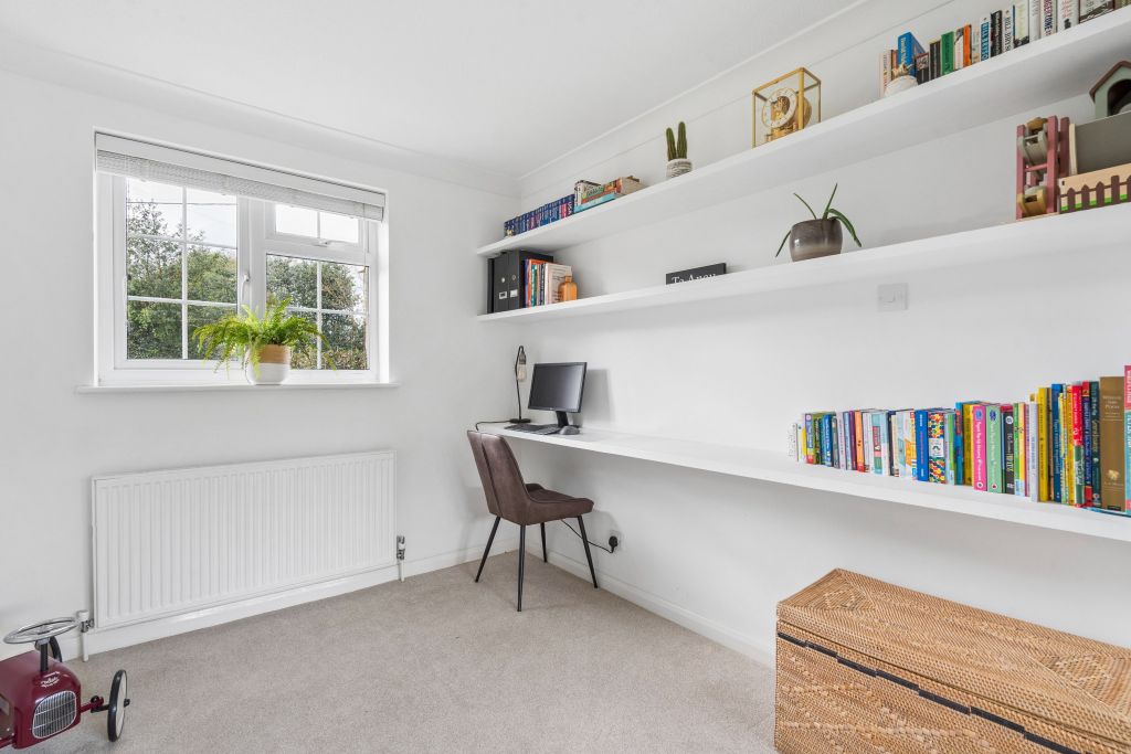 Additional image 5 of 4 bed detached house for salePineapple Road, Amersham HP7