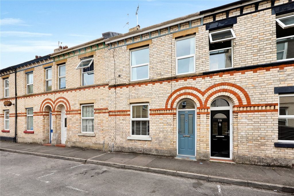 Property photo 1 of 13 Picture No. 02