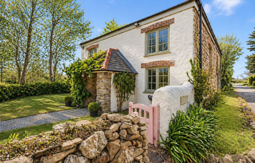 Property photo 1 of 37