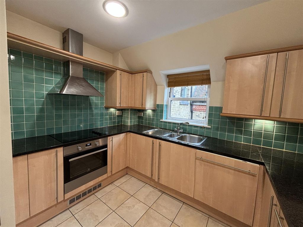 Property photo 1 of 7 Img_2790.Jpg
