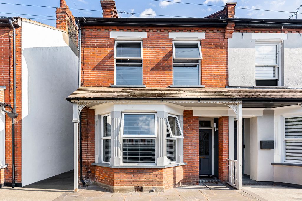 Property photo 1 of 23